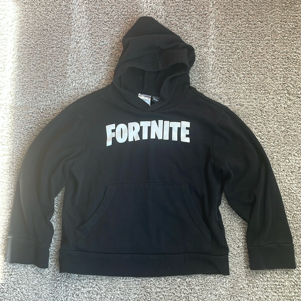 Fortnite Sweatshirt size Medium